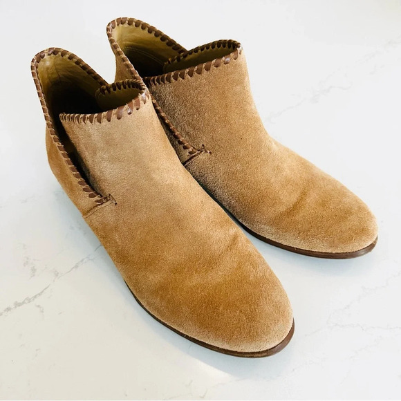 Jack Rogers Sadie Suede Booties | 9.5 - Picture 5 of 7